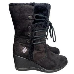(NEW) U.S. Polo Assn. Karina Lace Up Wedge Heel Boots Size 8 - Black